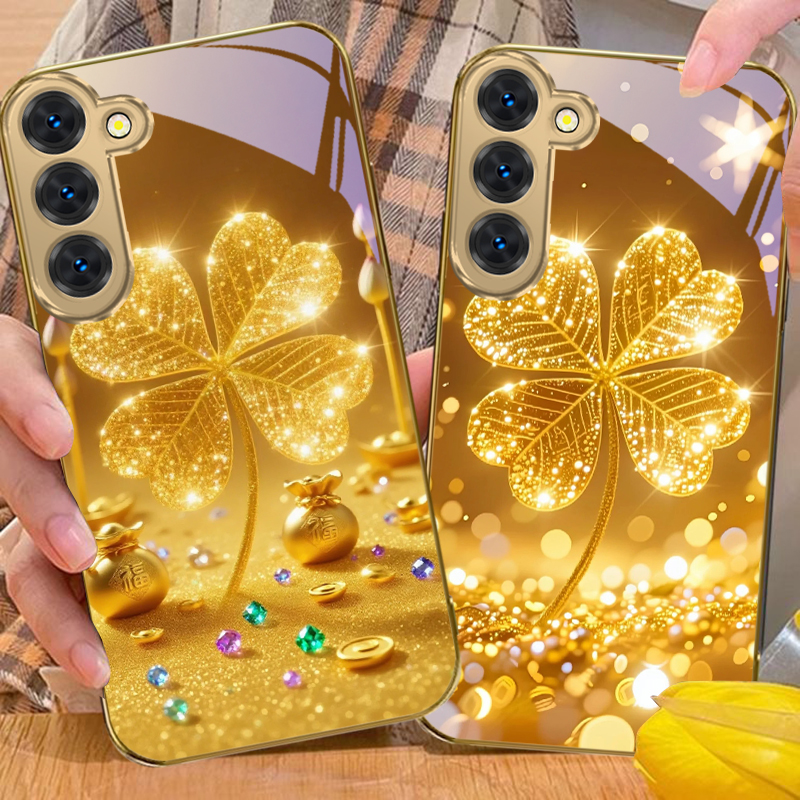 A huge golden clover For Samsu - Phone Cases Samsung recensione e prezzo