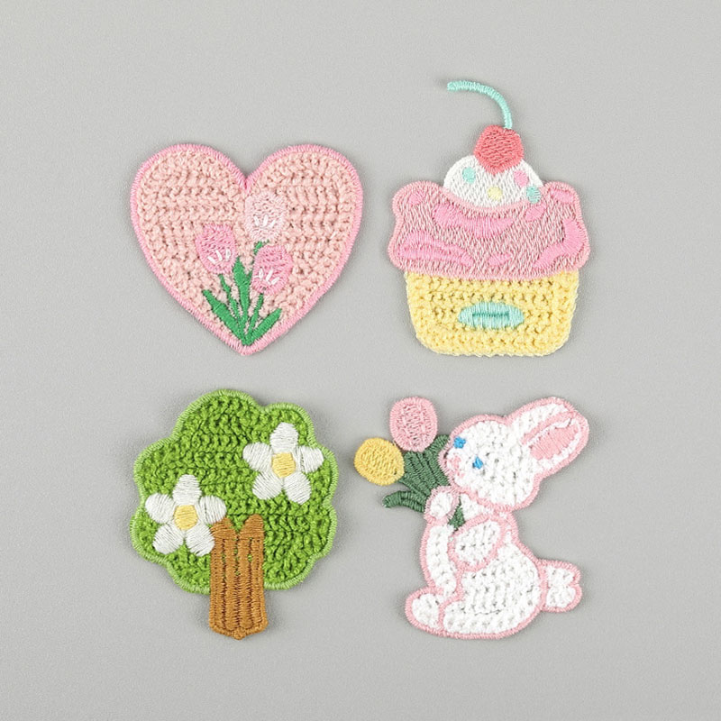 10pcs Cartoon Embroidered Rabb - Phone Cases Eco Friendly recensione e prezzo