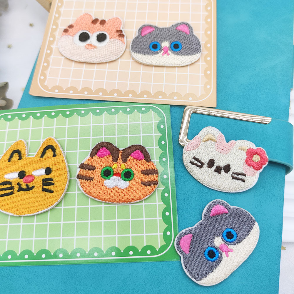 2pcs Cute Cat Head Self-adhesi - Phone Cases Eco Friendly recensione e prezzo