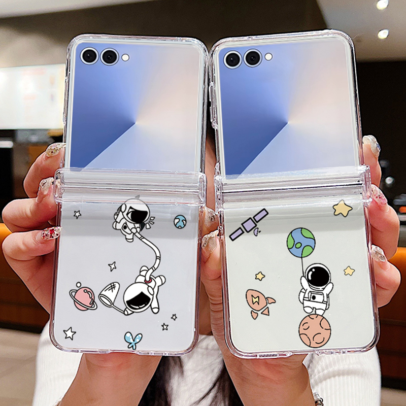 Astronauts Pattern Folding Pho - Phone Cases Z Flip 7 recensione e prezzo