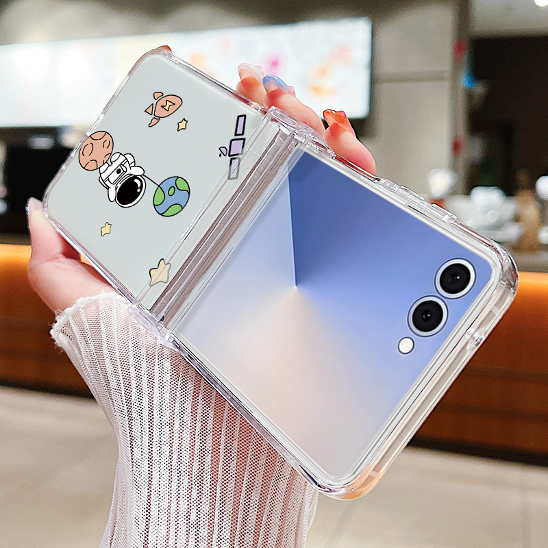 Astronauts Pattern Folding Pho - Phone Cases Z Flip 7 recensione e prezzo